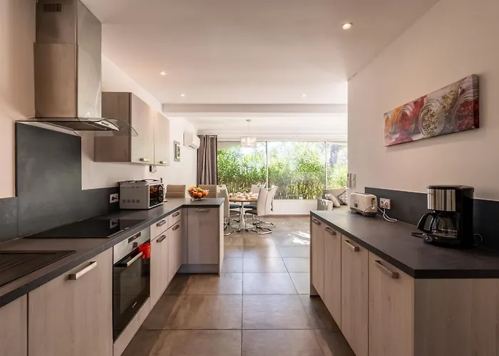 Les Arcades De Cala Rossa *