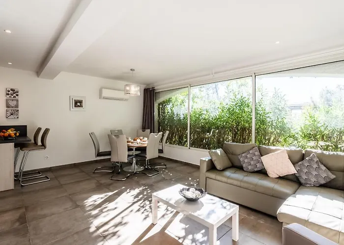 Les Arcades De Cala Rossa * Lecci