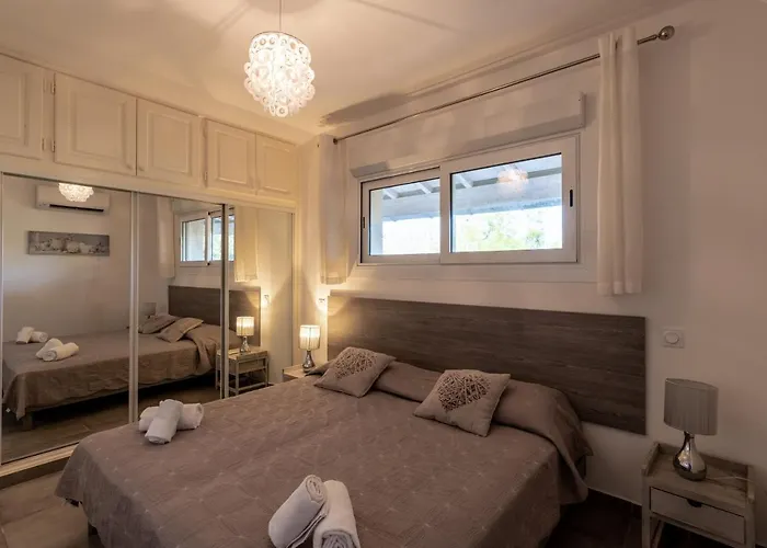 Les Arcades De Cala Rossa Apartment Lecci